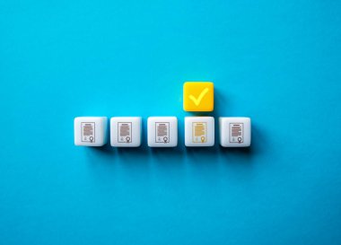 Bir yarışma vasıtasıyla sözleşme imzalamak. Müteahhitin en iyi teklifini kabul et. Yolsuzluk risklerini azaltmak, tekelleşme, adam kayırma. Kentsel projeler için düşük fiyatlar.