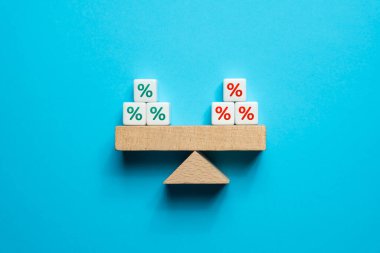 Gelir ve giderler dengesi. Borç ve kredi kartı. Yatırımlar ve krediler. Finansal yönetim. Kâr ve zarar. Yatırımları çek, borçları öde. Ticaret dengesi. Maliyet ve gelir