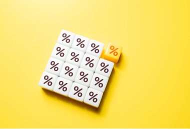 İlk ipotek ödemesi. Kredi kurumu ve borç faizi. Kârın bir kısmını yeniden yatırım yap. Finansal yükümlülükleri yerine getir, düzenli ödemeleri yap. Etkin bütçe yönetimi