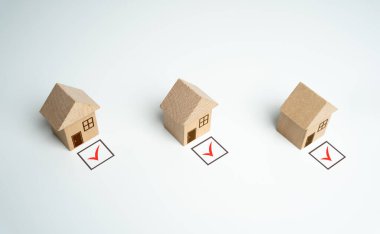 Satılık evler, tutuklamalar, borçlar ve yapıcı uyarılar için kontrol ediliyor. Gayrimenkul onayı ve sertifikası. Yetkilendirme.