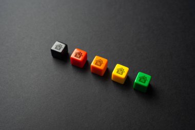 Finansal bankacılık piyasasındaki en iyi ipotek koşullarının derecelendirilmesi. En kötüden en iyiye. Kredi şartlarının karlılığı ve esnekliği.