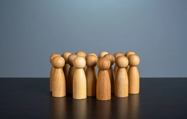 Stands Alone Group People Figurines Society Concept Communication Population Citizens — Stock Photo, Image
