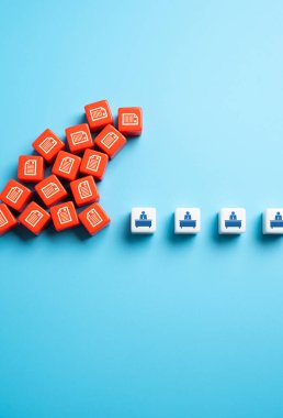 Bürokrasi ve evrak işlerinden oluşan bir tsunami yetkililerin ve hükümet organlarının çalışmalarını felç etmekle tehdit ediyor. Yerel yönetim, optimizasyon ve otomasyon. Belge akışında bürokrasi azaltılıyor.