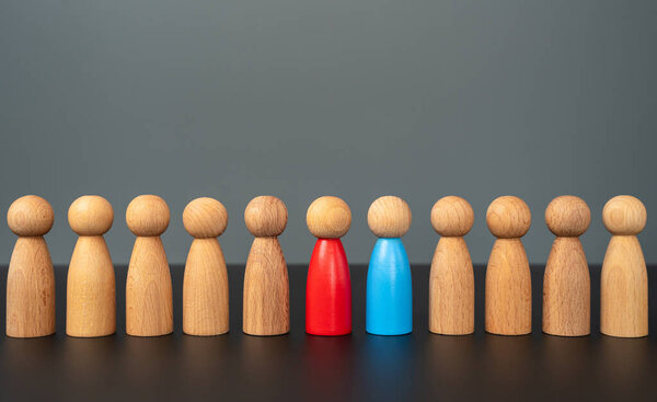 Кандидаты на лидерство среди людей. Политические взгляды. Противники.