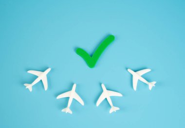 Uçaklar hava sahasında uçmanın yasaklanmasıyla karşılaştı. Jeopolitik gerilim, uçuşa yasak bölgeler ya da uluslararası havacılık kısıtlamaları. Uçuş iptalleri. Yaptırımlar ve ambargolar.