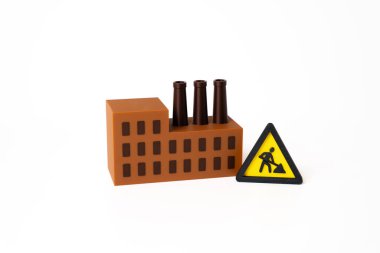 Bitki tamir ediliyor. İnşaat aşaması. Endüstriyel girişimin modernizasyonu ve genişlemesi. Onarım işe yarıyor. Endüstriyel büyüme. Teknolojik gelişim.