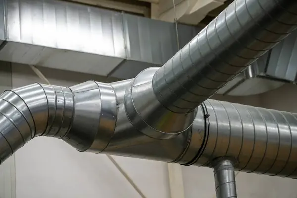 産業シート鋼鉄亜鉛空気ダクト エアコン装置 ストック画像