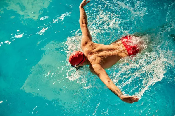 Simning Manliga Simmare Simmar Bröstsim Närbild Porträtt Man Gör Bröstsim — Stockfoto