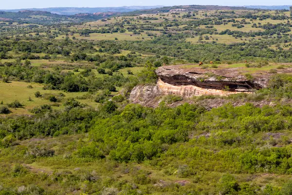 Formacje Geologiczne Pola Uprawne Lasy Cacapava Sul Rio Grande Sul — Zdjęcie stockowe