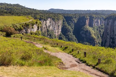 İzler Itaimbezinho Kanyonu, Cambara do Sul, Rio Grande do Sul, Brezilya