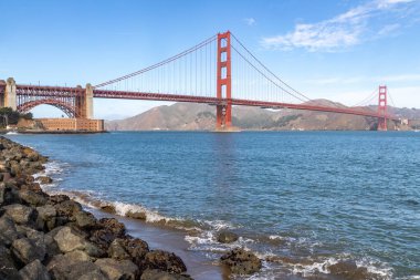 Presidio plajından Golden Gate, San Francisco, California, ABD