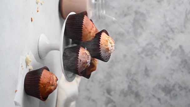 Sprinkling Icing Sugar Muffins Cake Stand Vertical Video — 图库视频影像