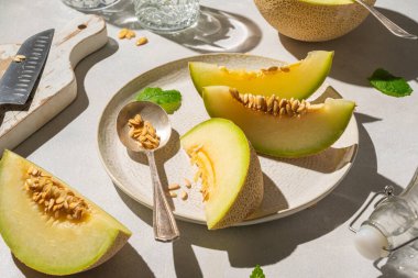 Kavun, kavun, kavun, kavun dilimi.