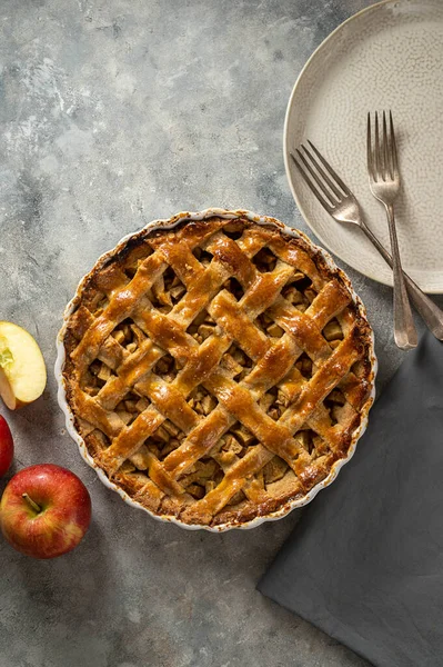 Whole Apple Pie Homemade Fresh Fruit Pie Red Apples Top — Stock Photo, Image