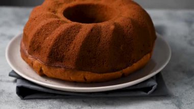 Portakallı kek, ev yapımı sünger portakal suyu ve kek.