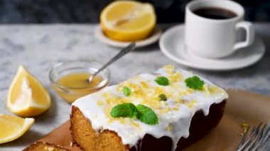 Limonlu somun kek, ev yapımı yumuşak şekerli kek..