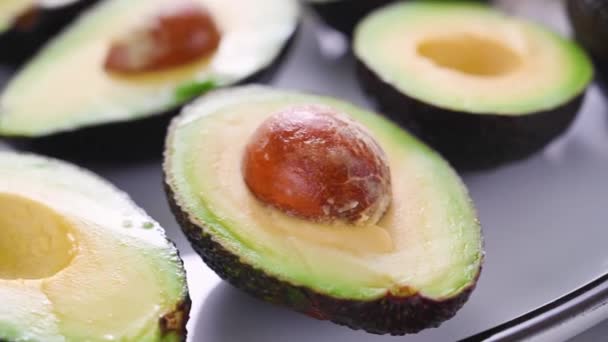 Yakından Kesilmiş Avokado Pişirilmiş Guacamole Sağlıklı Yiyecekler — Stok video