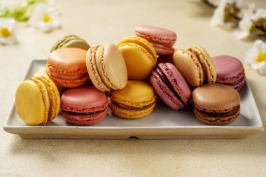 Tabakta makarna kurabiyeleri, Fransız kurabiyeleri..