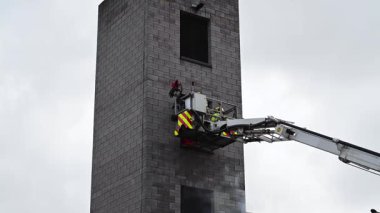 Corby, İngiltere, İngiltere - 31 Ağustos 2024: İtfaiye bir acil durum itfaiye servisine katıldı