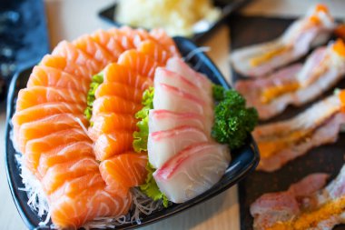 Japon Yemekleri Lezzetli Çeşitli Taze Sashimi 
