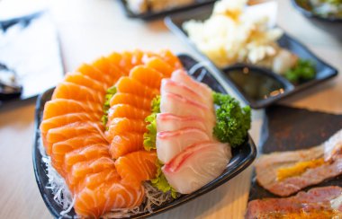 Japon Yemekleri Lezzetli Çeşitli Taze Sashimi 