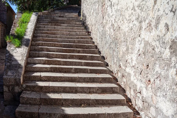 Escalera Exterior Hormigón Ciudad Calle Piedra Escaleras Largas —  Fotos de Stock