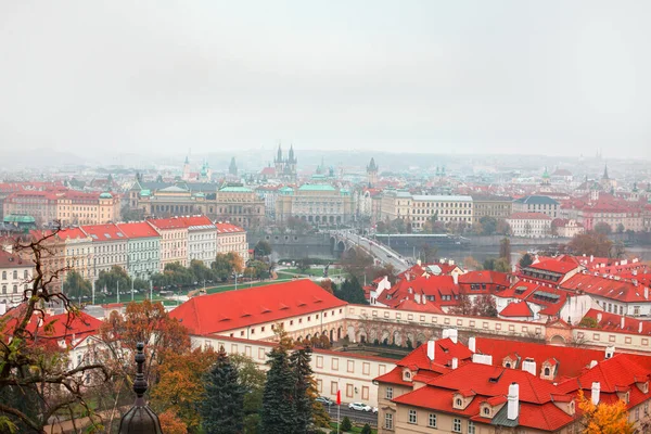 Nebeliger Morgen Prag Dachziegelpanorama Prag Tschechisch — Stockfoto