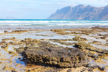 Famara Lanzarote Kanarya Adalarındaki Atlantik Okyanusu Sahili