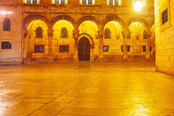 Gothic Palace Arches Illuminated Night Rector Palace Dubrovnik Croatia — Stock Photo, Image