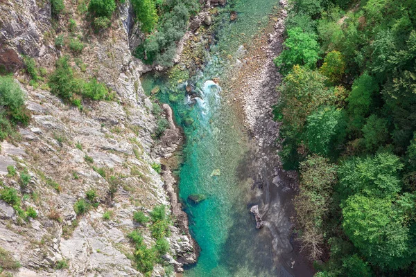 Widok Powietrza Las Krystalicznie Czystą Wodę Rzeczną Rzeka Kanion Korony — Zdjęcie stockowe