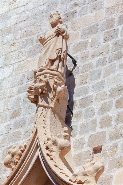 Каменная Статуя Здании Скульптура Древнего Человека Статуя Старого Города Дубровника — стоковое фото