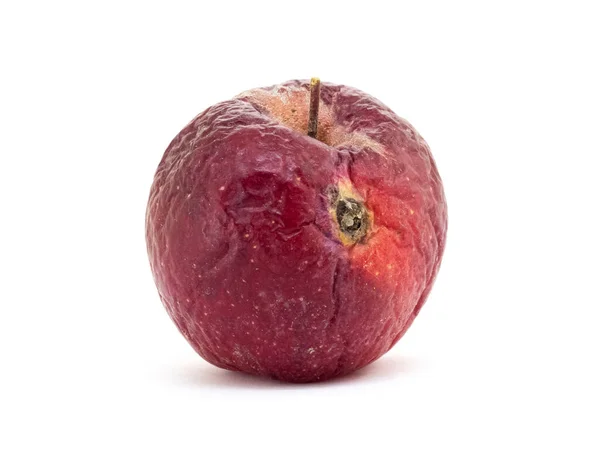 Stare Robackie Jabłko Zmarszczkami Białym Odizolowanym Tle — Zdjęcie stockowe