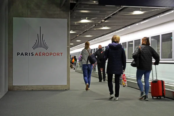 Paris Nov 2022 Passengers Arriving Paris Charles Gaulle Airport Roissy — Stock Photo, Image