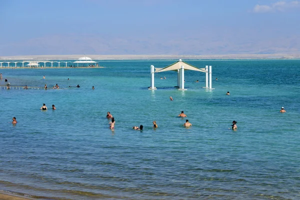 Dead Sea Nov 2022 Widok Lotu Ptaka Turystów Unoszących Się — Zdjęcie stockowe