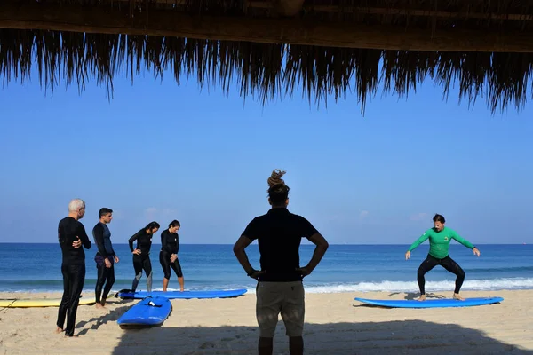 Ashkelon Isr Nov 2022 Group Israeli People Surfing Lesson Beach — Stock Photo, Image