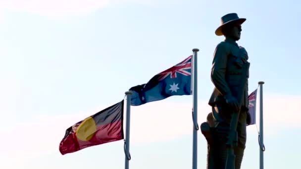 Soldado Australiano Guarda Silencio Base Datos War Memorial Contiene Más — Vídeo de stock