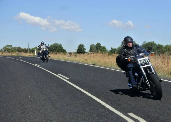 Canberra Act Mar 2023 Two Australian Bikers Ride Motorcycles Road — Stock Photo, Image