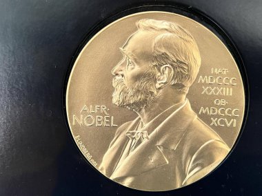 CANBERRA - MAR 15 2023: Fizik, Kimya, Tıp, Edebiyat, Ekonomi ve Barış alanlarında insanlığa en büyük faydayı sağlayan katkılarından ötürü Nobel Ödülü..