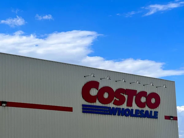 Canberra Mar 2023 Costco Unterschreibt Einem Lagergebäude Außenbereich Ein Amerikanischer — Stockfoto