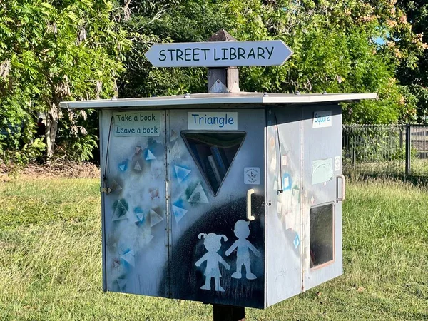 Childers Qld Apr 2023 Street Library Public Bookcase Cabinet Which — Stock Photo, Image