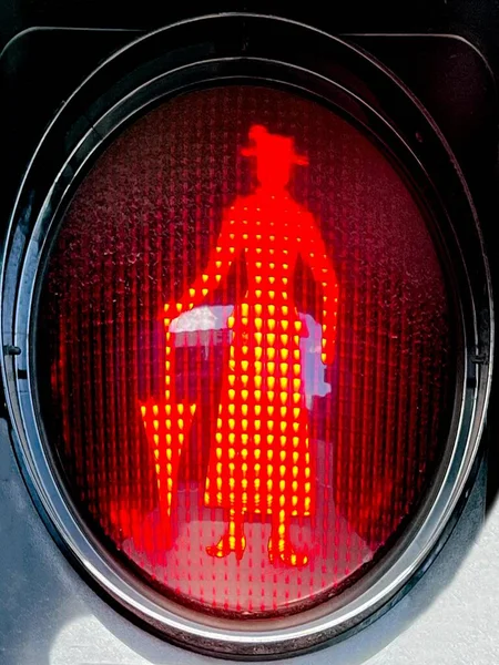Maryborough Qld Apr 2023 Mary Poppins Pedestrian Red Traffic Light — Stock Photo, Image