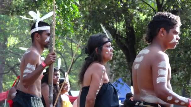 Laura Qld Juli 2023 Aboriginal Australiërs Ceremoniële Dans Laura Quinkan — Stockvideo