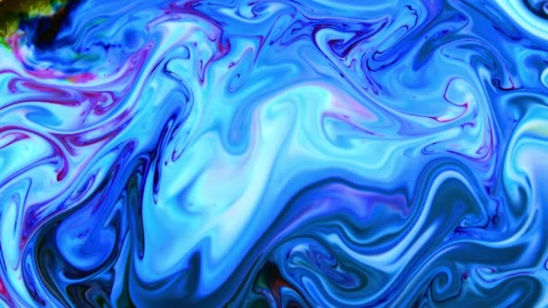 液体カラフルな塗料の特許は スローモーションで混合します 液体カラーペイントパターンテクスチャトップビュー 多色液体塗料表面 — ストック動画