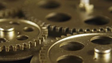 Altın Bakır Çarklı Çarklar Çalışan Görüntüler.