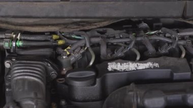 Motor Kaputunun Kaydırma Fotoğrafı Bölüm Görüntüsü.