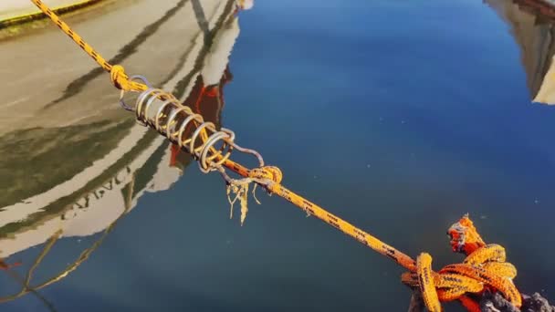 Barco Madeira Mar Calmo Filmagem Água — Vídeo de Stock