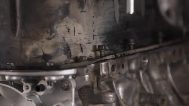 Installing Car Engine Bolt Long Socket Wrench Repair Shop Footage — ストック動画