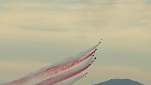 土耳其伊兹密尔 土耳其基耶 2023年9月9日 土耳其空军加拿大空军Nf 5星团在伊兹密尔市上空举行了空中飞行示范 — 图库视频影像