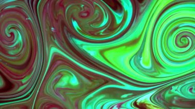 Psikedelik renkli renkli resimlerle soyut bir arkaplan. Sıvı boyanın hareket edip yavaşça kaymasıyla organik etki. Dönüyor ve yayılıyor.