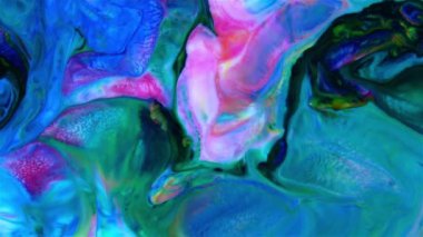 Psikedelik renkli renkli resimlerle soyut bir arkaplan. Sıvı boyanın hareket edip yavaşça kaymasıyla organik etki. Dönüyor ve yayılıyor.